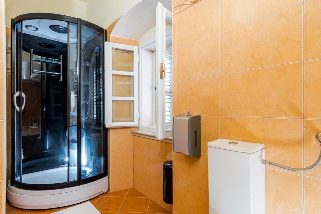 Rooms Miron - Adults Only سومارتين الغرفة الصورة