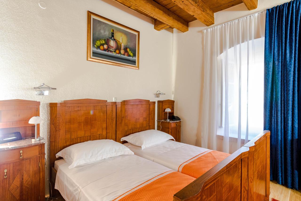 Rooms Miron - Adults Only سومارتين الغرفة الصورة