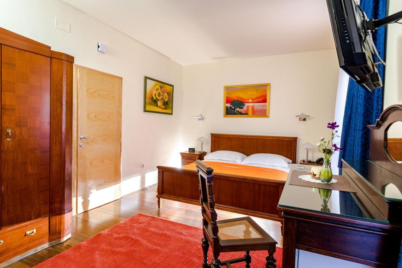 Rooms Miron - Adults Only سومارتين الغرفة الصورة